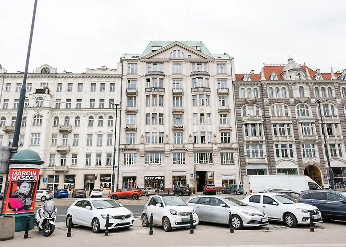 Premium Warsaw Center Studio