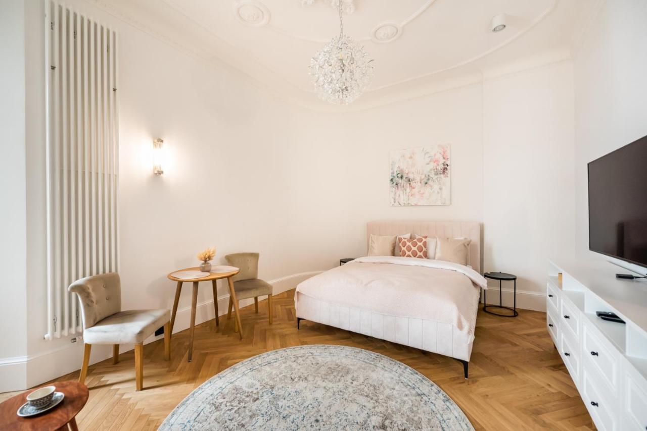 Apartment Premium Center *